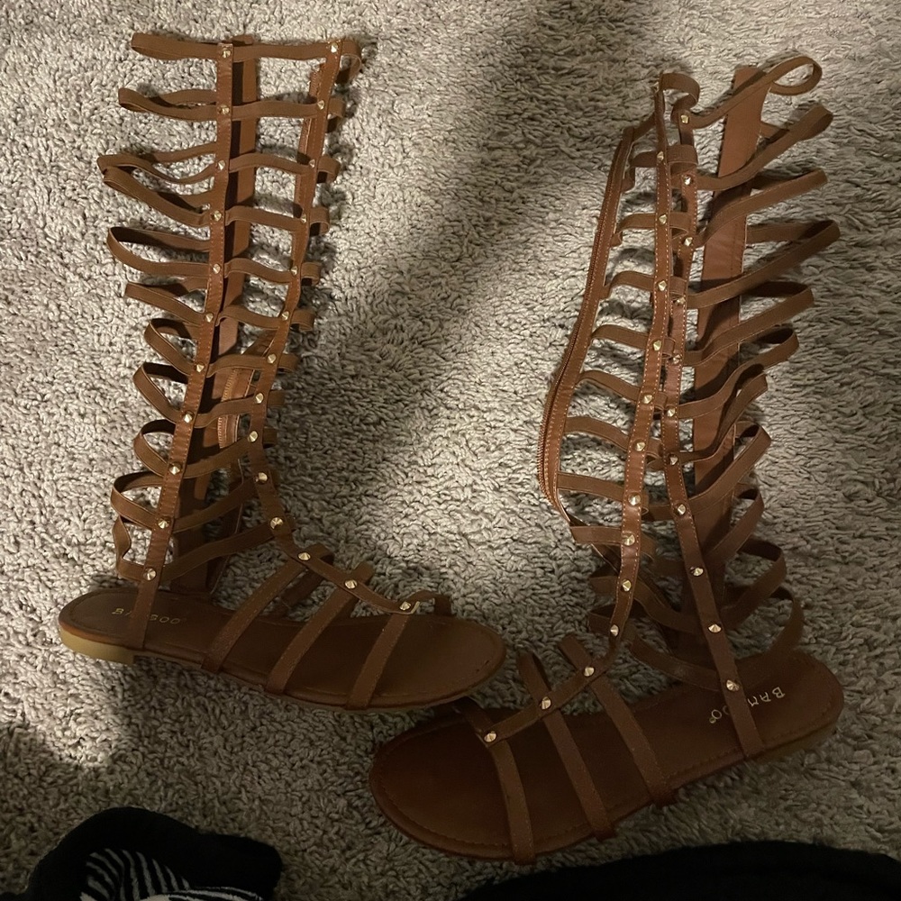 Roman sandals - Picture 3 of 5